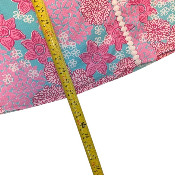 Lilly Pulitzer White label skirt.  Pink flowers against aqua background. Size 12 - Picture 11 of 16